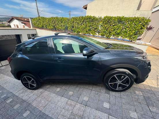 HONDA-HR-V-2018
