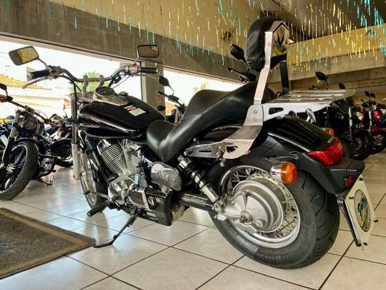 HONDA-SHADOW 750-2011
