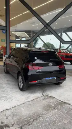 HYUNDAI-HB20-2022