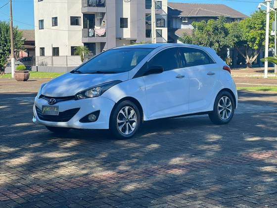 HYUNDAI HB20 1.0 COMFORT 12V FLEX 4P MANUAL