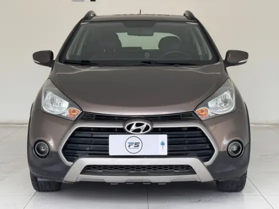 HYUNDAI HB20X 1.6 16V STYLE FLEX 4P AUTOMÁTICO HYUNDAI HB20X 1.6 16V STYLE FLEX 4P AUTOMÁTICO
