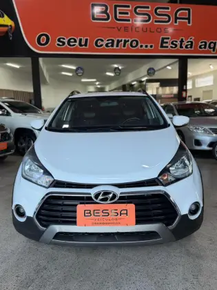 HYUNDAI HB20X 1.6 16V STYLE FLEX 4P AUTOMÁTICO HYUNDAI HB20X 1.6 16V STYLE FLEX 4P AUTOMÁTICO