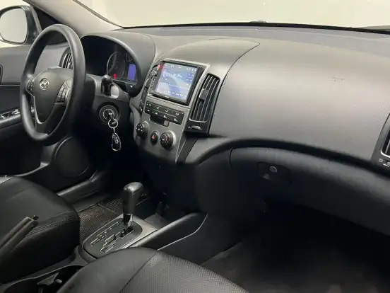 HYUNDAI-I30-2.0 MPI 16V GASOLINA 4P AUTOMÁTICO HYUNDAI-I30-2009