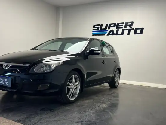 HYUNDAI-I30-2.0 MPI 16V GASOLINA 4P AUTOMÁTICO HYUNDAI-I30-2009