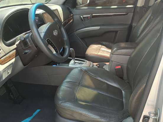 HYUNDAI-SANTA FÉ-2.4 MPI 2WD 16V GASOLINA 4P AUTOMÁTICO HYUNDAI-SANTA FÉ-2011