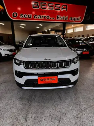 JEEP COMPASS 1.3 T270 TURBO FLEX LONGITUDE AT6 JEEP COMPASS 1.3 T270 TURBO FLEX LONGITUDE AT6