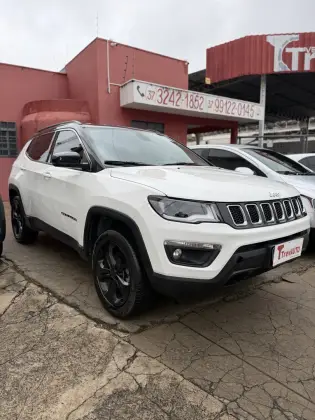 JEEP COMPASS 2.0 16V DIESEL LONGITUDE 4X4 AUTOMÁTICO JEEP COMPASS 2.0 16V DIESEL LONGITUDE 4X4 AUTOMÁTICO
