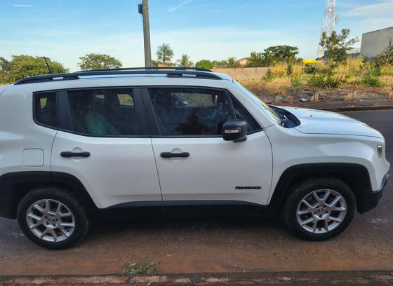 JEEP RENEGADE 1.8 16V FLEX SPORT 4P AUTOMÁTICO