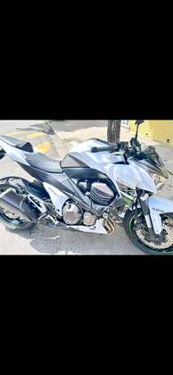 KAWASAKI Z800 