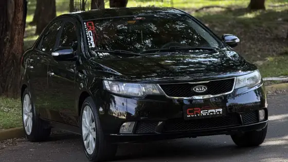 KIA CERATO 1.6 E.213 SEDAN 16V GASOLINA 4P MANUAL KIA CERATO 1.6 E.213 SEDAN 16V GASOLINA 4P MANUAL