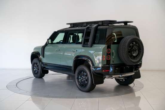 LAND ROVER-DEFENDER-2025