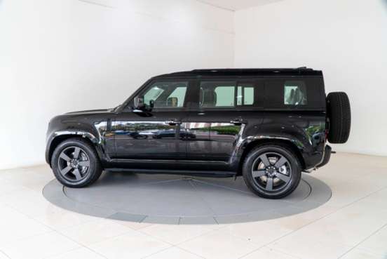 LAND ROVER-DEFENDER-2026