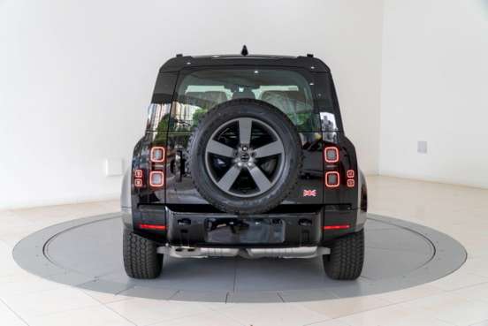 LAND ROVER-DEFENDER-2026