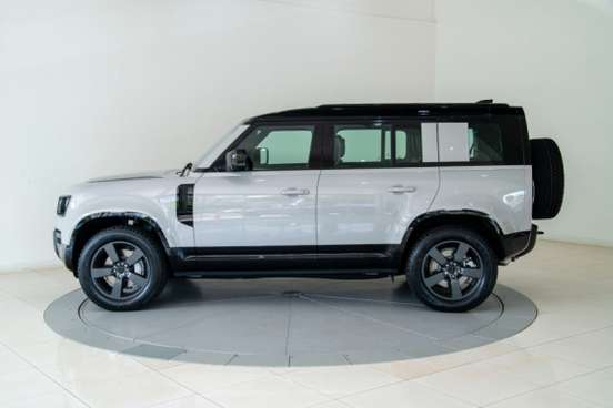 LAND ROVER-DEFENDER-2026