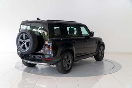 LAND ROVER-DEFENDER-2026