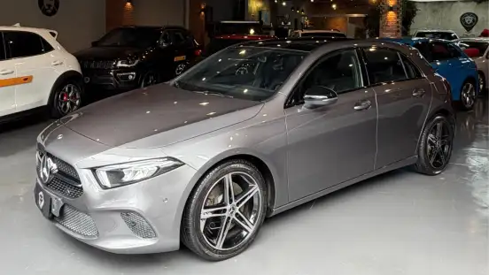 MERCEDES-BENZ-A 250-2019
