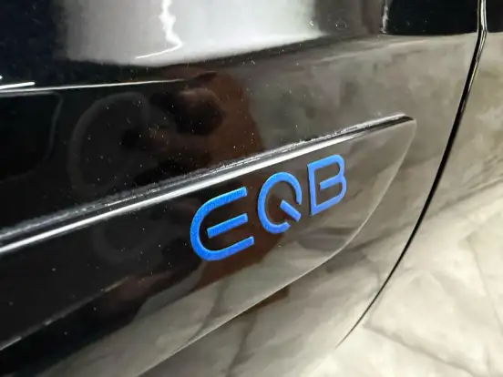 MERCEDES-BENZ-EQB 250-2022
