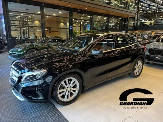 MERCEDES-BENZ GLA 200 1.6 CGI ADVANCE 16V TURBO GASOLINA 4P AUTOMÁTICO