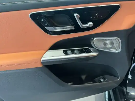 MERCEDES-BENZ-GLC 43 AMG-2026
