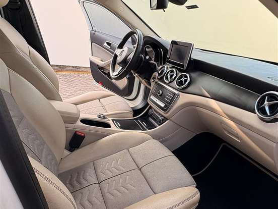 MERCEDES-BENZ-GLA 200-1.6 CGI FLEX STYLE 7G-DCT MERCEDES-BENZ-GLA 200-2018