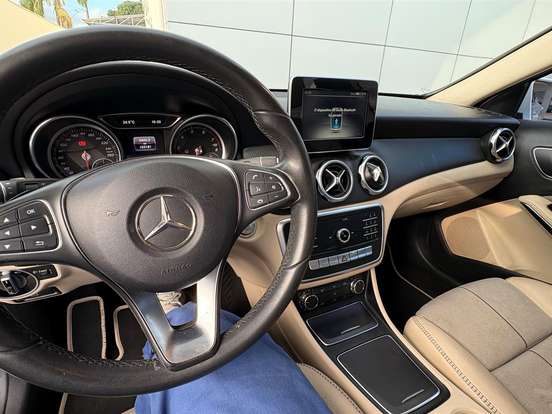 MERCEDES-BENZ-GLA 200-1.6 CGI FLEX STYLE 7G-DCT MERCEDES-BENZ-GLA 200-2018