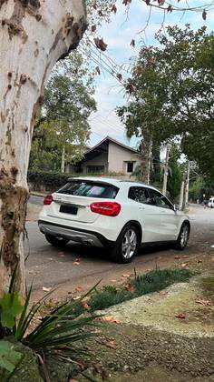 MERCEDES-BENZ GLA 200 1.6 CGI VISION 16V TURBO GASOLINA 4P AUTOMÁTICO