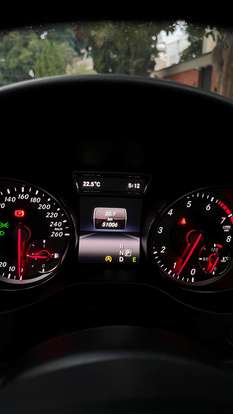 MERCEDES-BENZ-GLA 200-2014