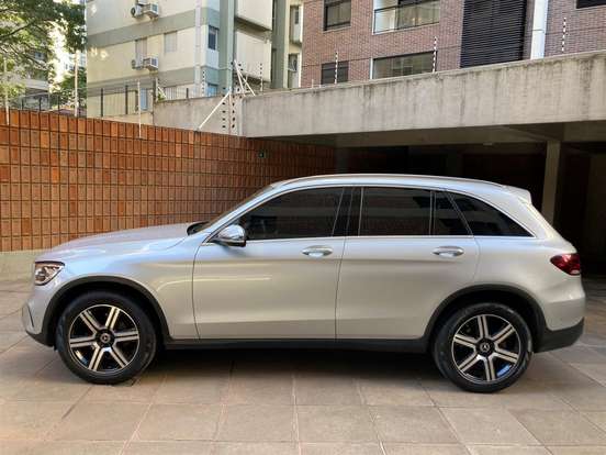 MERCEDES-BENZ-GLC 220d-2019