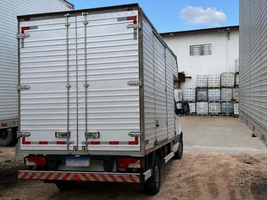 MERCEDES-BENZ-SPRINTER-2021