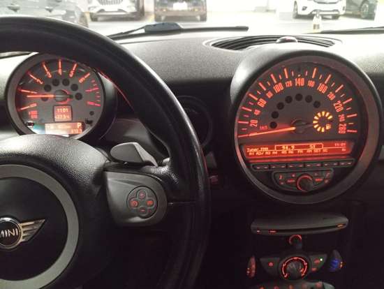 MINI-COOPER-2010