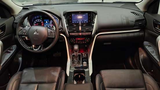 MITSUBISHI-ECLIPSE CROSS-2023