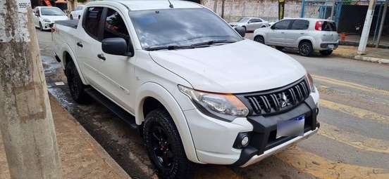 MITSUBISHI-L200 TRITON-2.4 16V TURBO DIESEL GL CD 4X4 MANUAL MITSUBISHI-L200 TRITON-2022