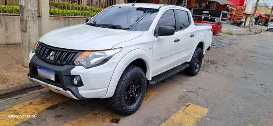 MITSUBISHI-L200 TRITON-2022