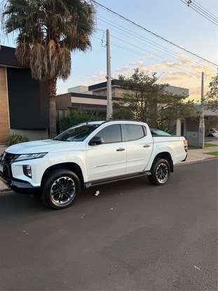 MITSUBISHI-L200 TRITON-2024