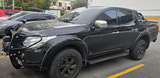 MITSUBISHI-L200 TRITON-2017