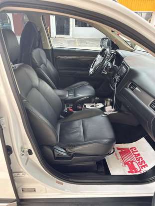 MITSUBISHI-OUTLANDER-2.0 MIVEC GASOLINA HPE AUTOMÁTICO MITSUBISHI-OUTLANDER-2018