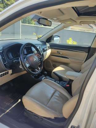 MITSUBISHI-OUTLANDER-2.2 4X4 16V DIESEL 4P AUTOMÁTICO MITSUBISHI-OUTLANDER-2015