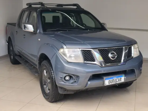 NISSAN FRONTIER 2.5 SL 4X4 CD TURBO ELETRONIC DIESEL 4P AUTOMÁTICO NISSAN FRONTIER 2.5 SL 4X4 CD TURBO ELETRONIC DIESEL 4P AUTOMÁTICO