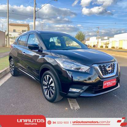 NISSAN-KICKS-2017
