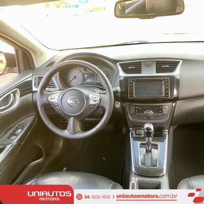 NISSAN-SENTRA-2019