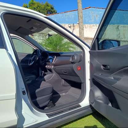 NISSAN-KICKS-2022