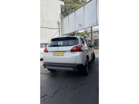 PEUGEOT-2008-2015