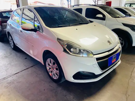 PEUGEOT 208 1.2 ACTIVE 12V FLEX 4P MANUAL PEUGEOT 208 1.2 ACTIVE 12V FLEX 4P MANUAL