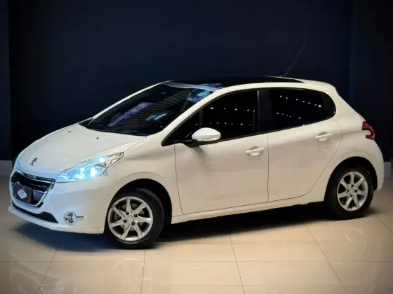 PEUGEOT 208 1.5 ALLURE 8V FLEX 4P MANUAL PEUGEOT 208 1.5 ALLURE 8V FLEX 4P MANUAL