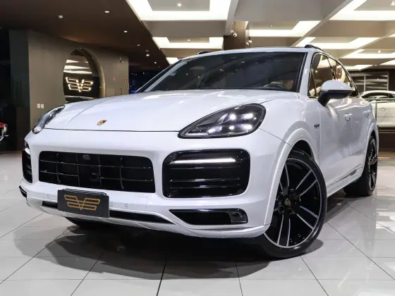 PORSCHE CAYENNE 3.0 V6 E-HYBRID PLATINUM EDITION AWD TIPTRONIC S