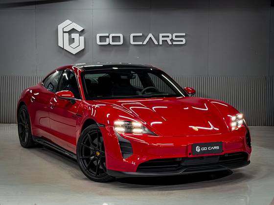 PORSCHE TAYCAN GTS ELÉTRICO