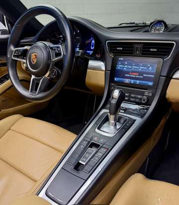 PORSCHE-911-2018