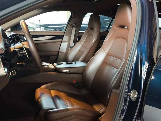 PORSCHE-PANAMERA-2022