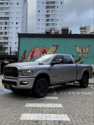 RAM-3500-6.7 I6 TURBO DIESEL LARAMIE NIGHT EDITION CD 4X4 AUTOMÁTICO RAM-3500-2022