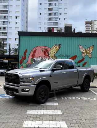 RAM-3500-6.7 I6 TURBO DIESEL LARAMIE NIGHT EDITION CD 4X4 AUTOMÁTICO RAM-3500-2022